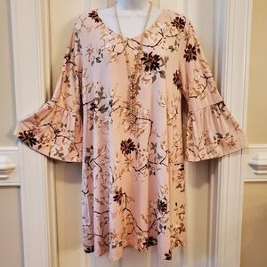 Super Soft Floral Mini Dress With Trumpet Sleeves in Soft Pink Sz PXL